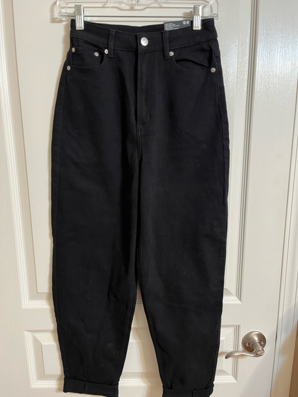 NWT H&M Black High-Rise Loose Mom Fit Ample Jeans